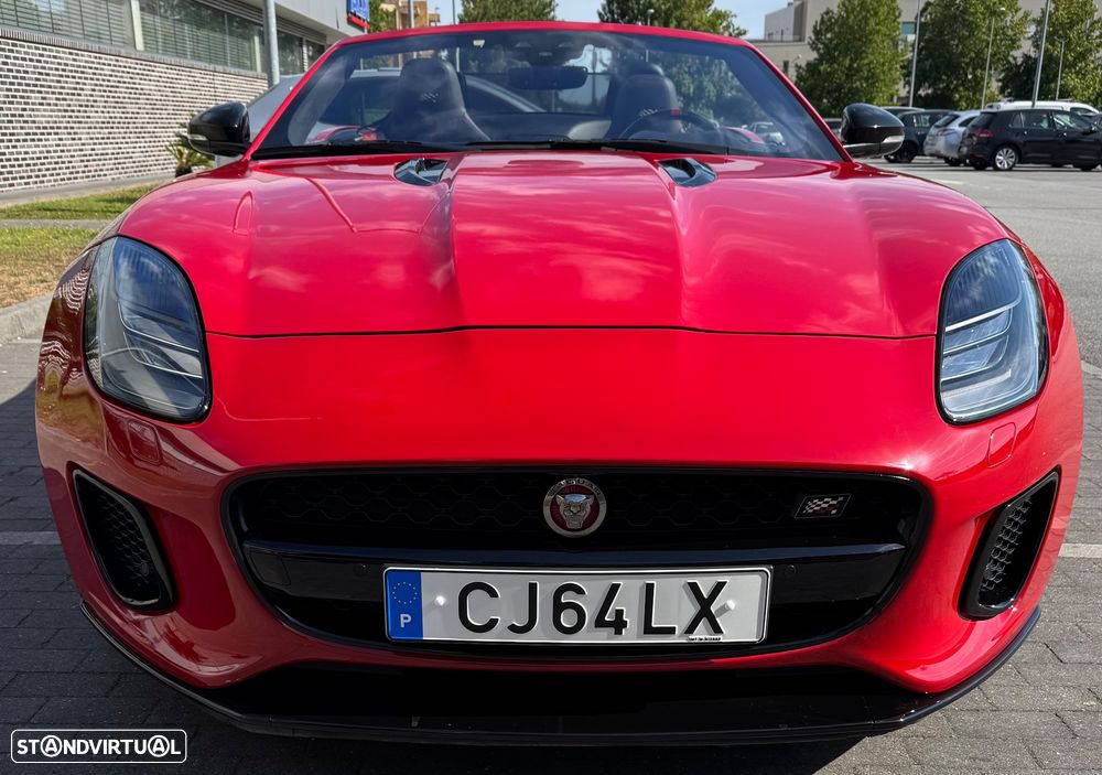 Jaguar F-Type 2.0 i4 R-Dynamic Black — fotografia 9