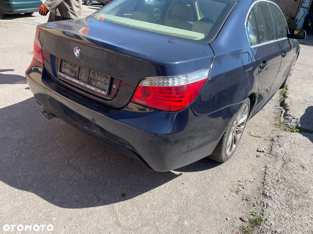 bmw e60 e61 m pakiet zderzak progi drzwi maska drzwi fotele silnik lampy lusterko  m57tu2 231ps - 6