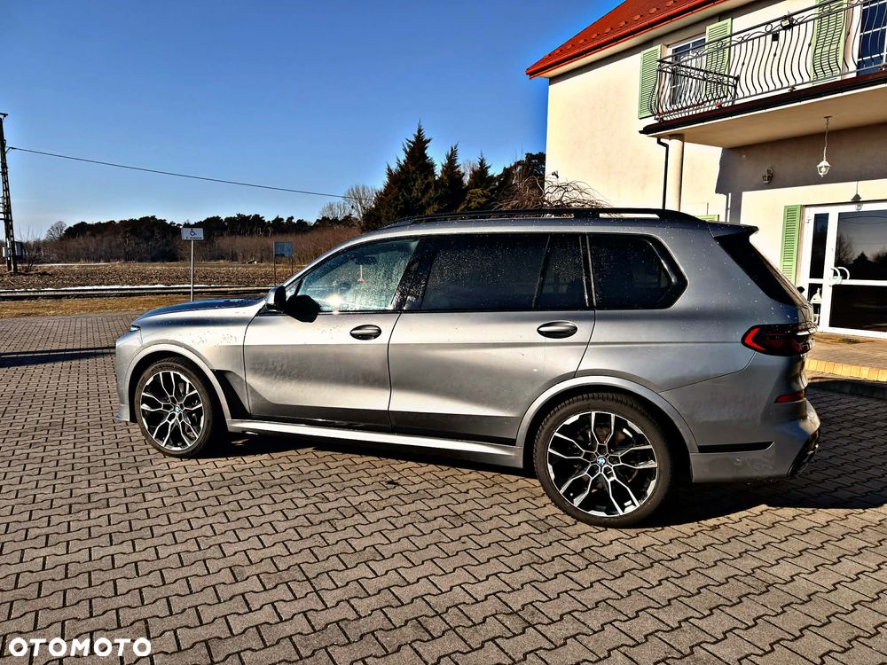 BMW X7 - 8
