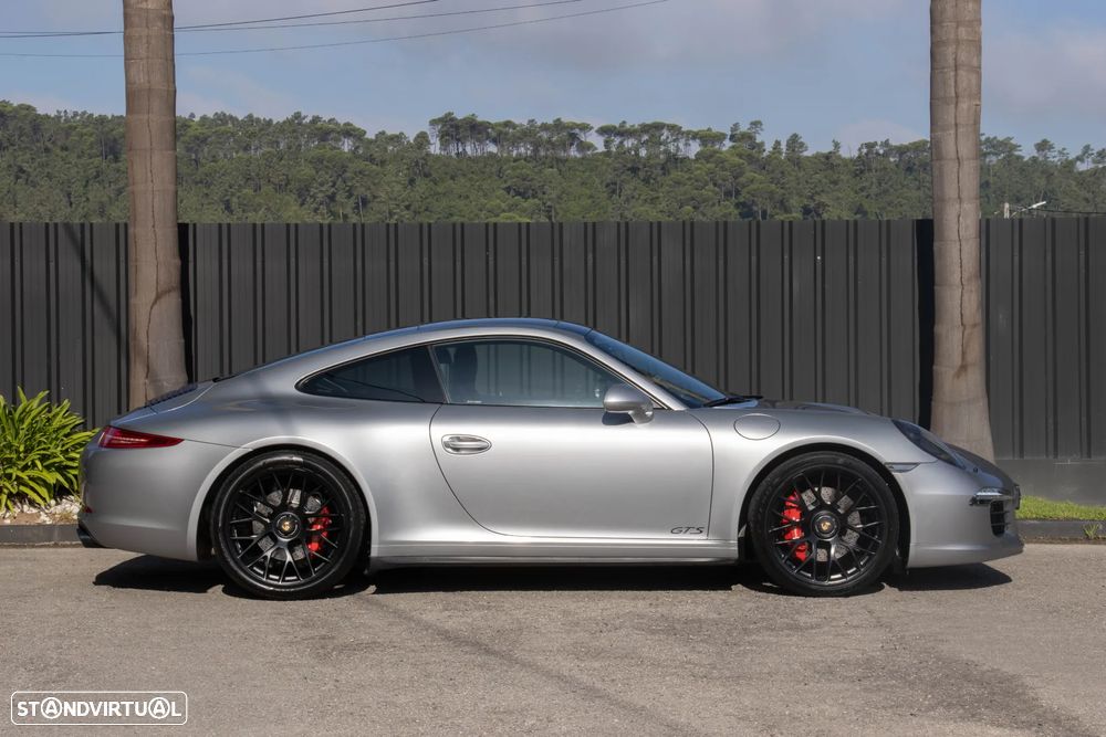 Porsche 911 (991) Carrera 4 GTS PDK - 25