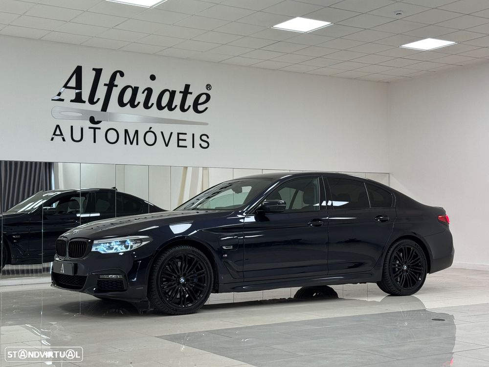 BMW 530 e Pack Desportivo M - 27
