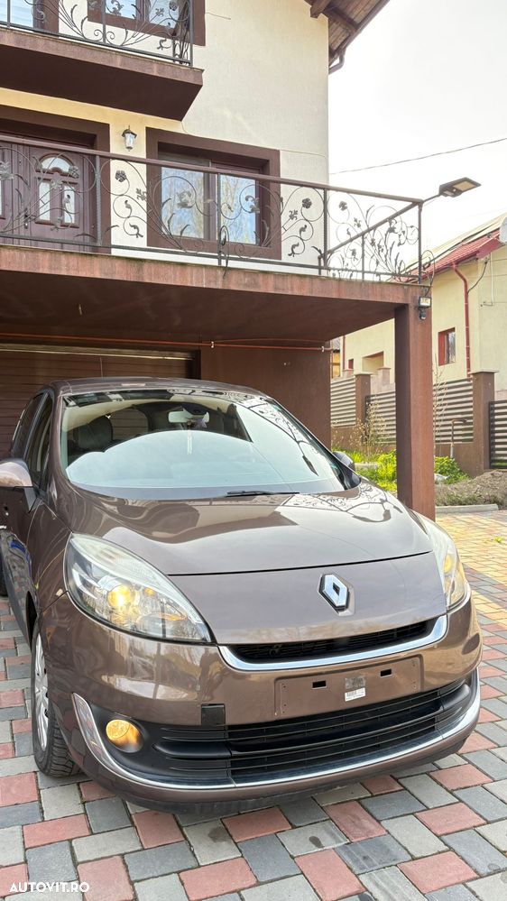 Renault Scenic 1.5 dCi Luxe Privilege - 2