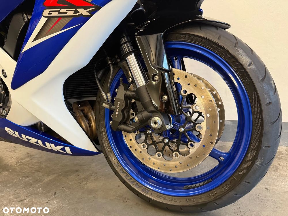 Suzuki GSX-R - 10