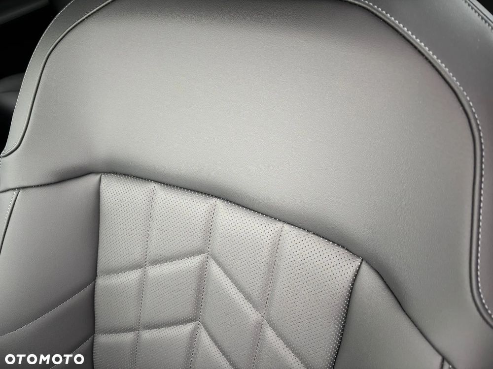 BMW Seria 5 520d xDrive mHEV M Sport - 8