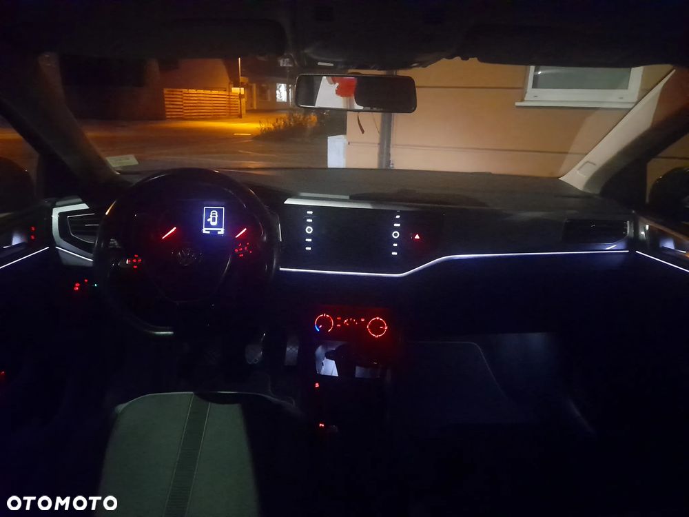 Volkswagen Polo 1.0 TSI Trendline - 17