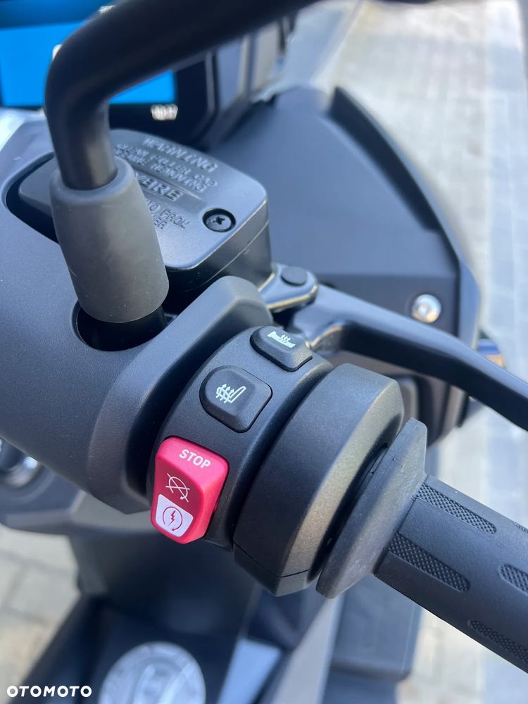 BMW C 400 GT - 12