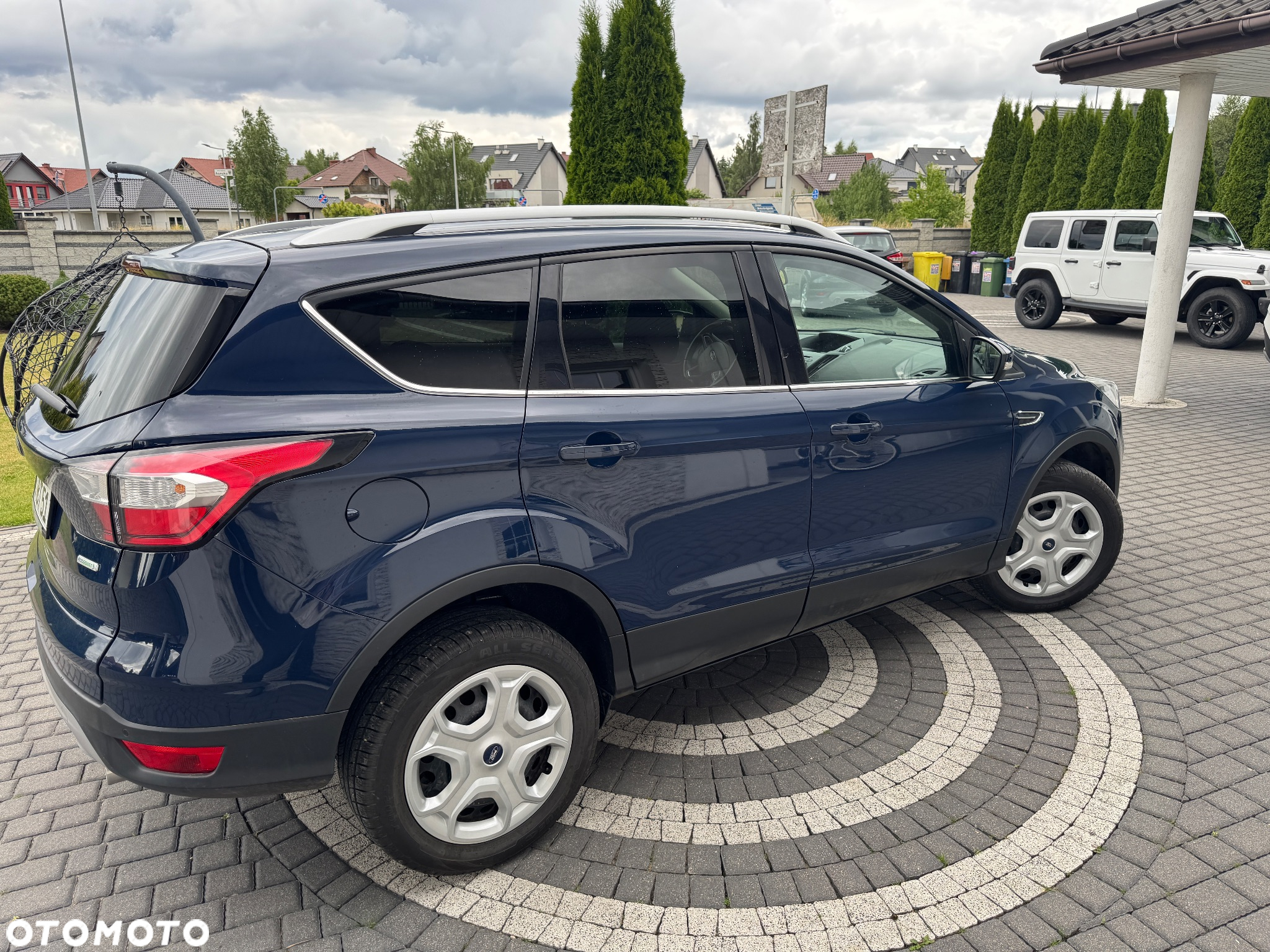 Ford Kuga 1.5 EcoBoost FWD Trend - 9