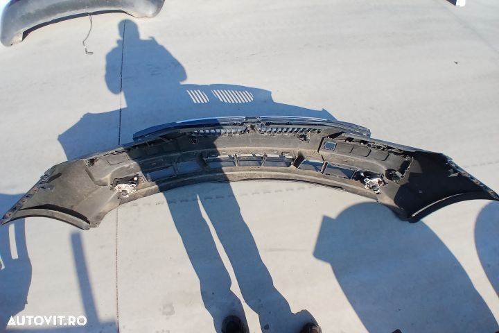 Bara fata 7033694 7033698 7033697 7033694 7033698 7033697 BMW Seria 5 - 4