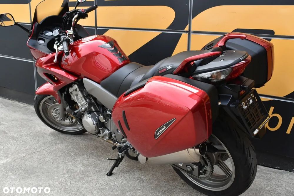 Honda CBF - 15