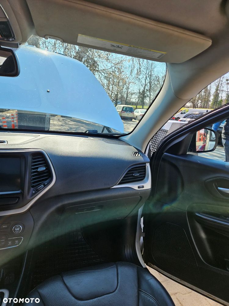 Jeep Cherokee 3.2 V6 Active Drive I Limited - 17