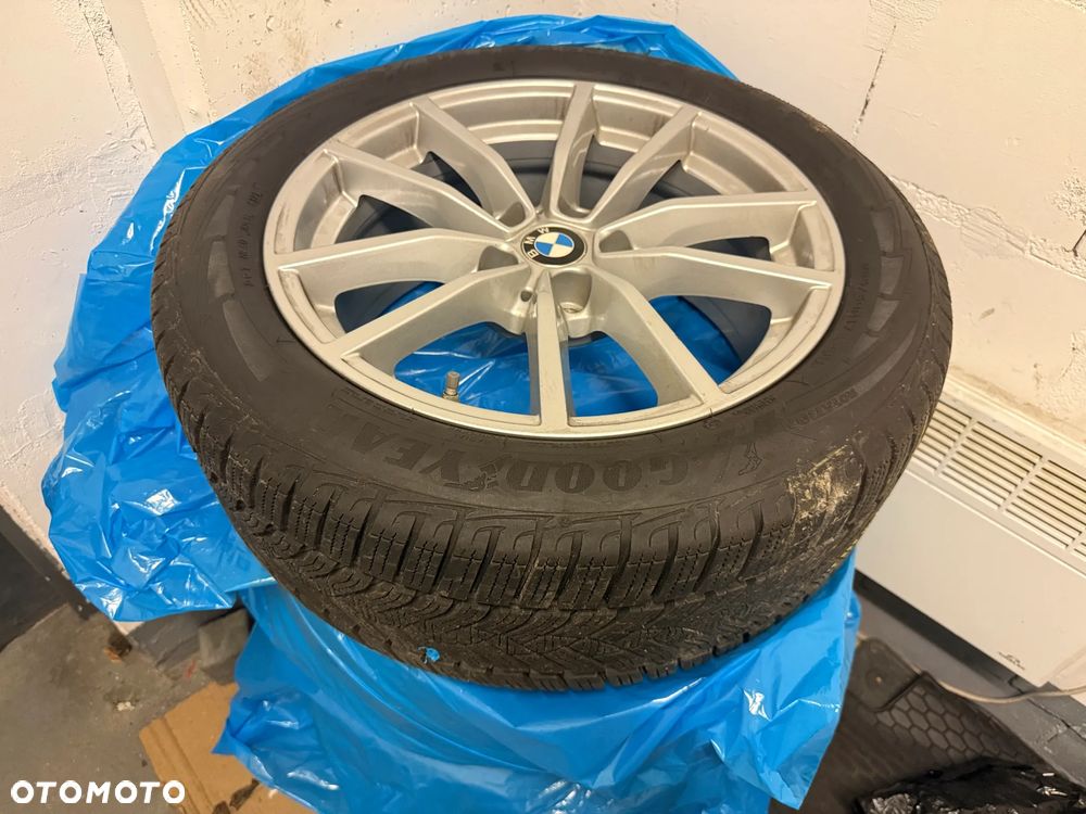 BMW Seria 3 320d xDrive M Sport sport - 35
