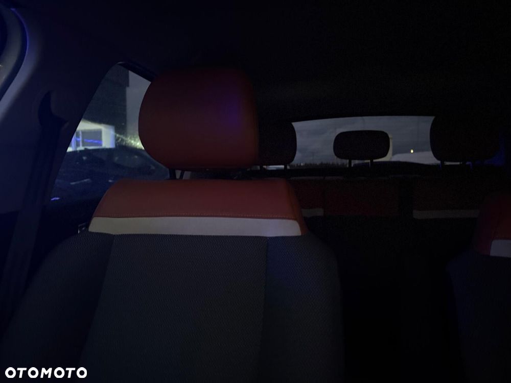 Citroën C3 1.2 PureTech Shine - 23