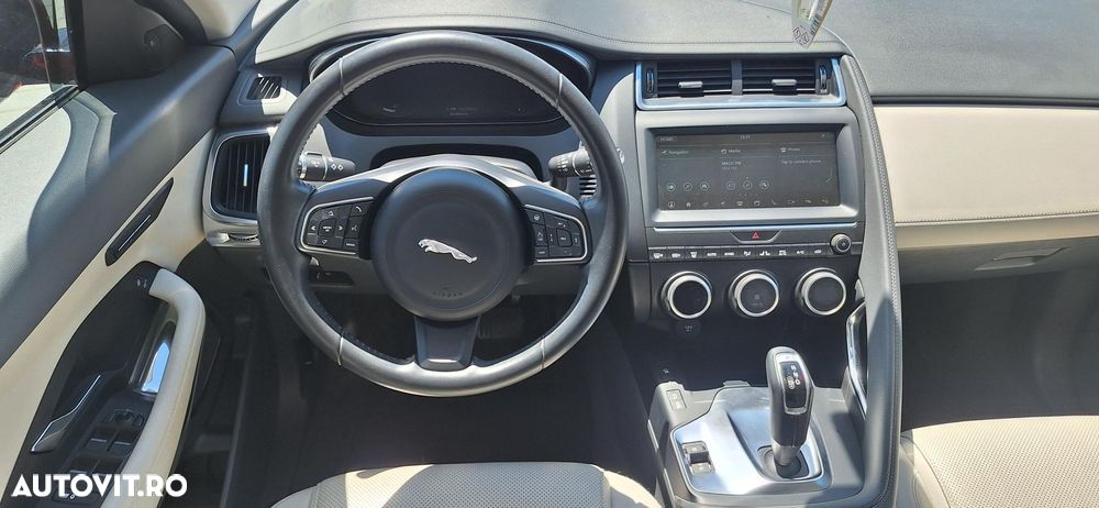 Jaguar E-Pace P200 AWD SE - 14
