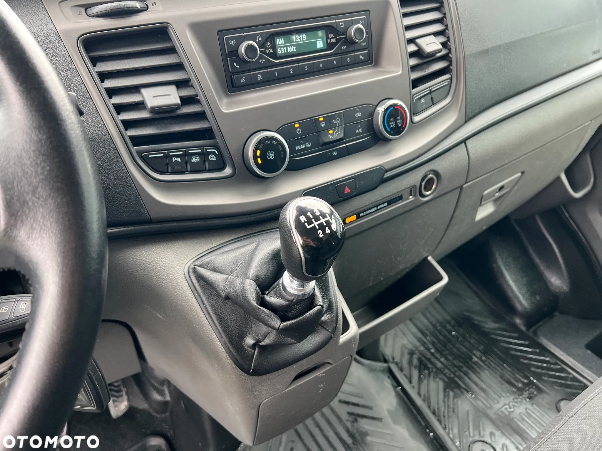 Ford Transit - 33