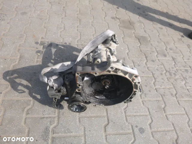 MANUALNA SKRZYNIA BIEGÓW VOLKSWAGEN POLO 6N2 1.0 DKG 99-01 - 5