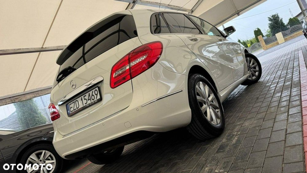 Mercedes-Benz Klasa B 180 BlueEFFICIENCY Edition 1 - 15