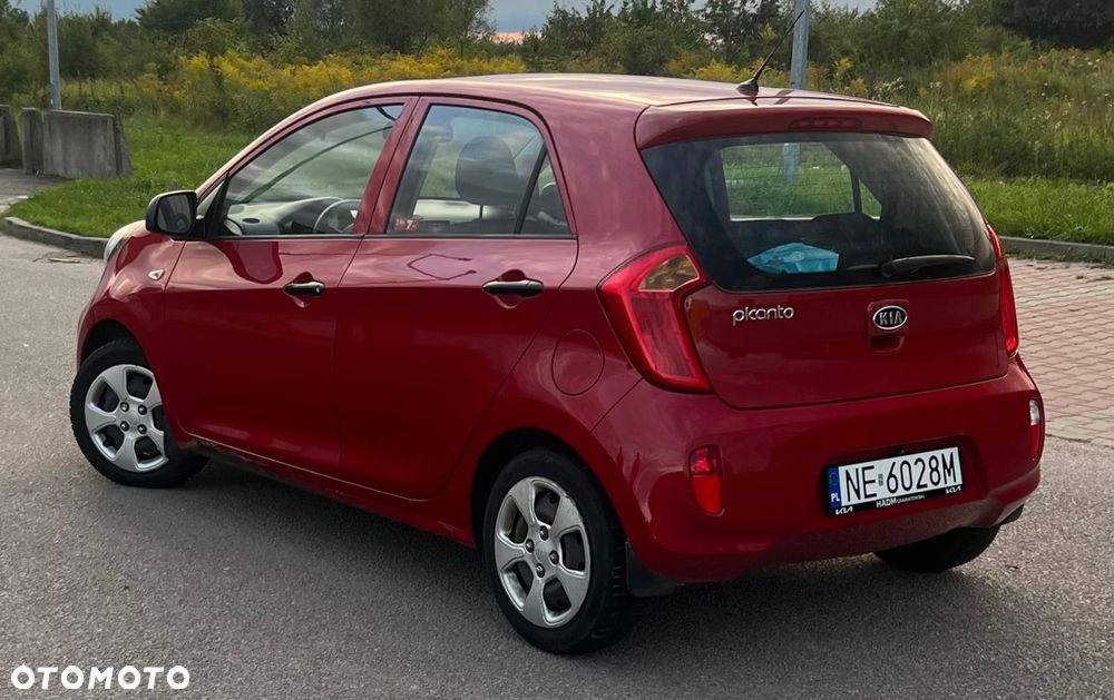 Kia Picanto 1.0 L - 4