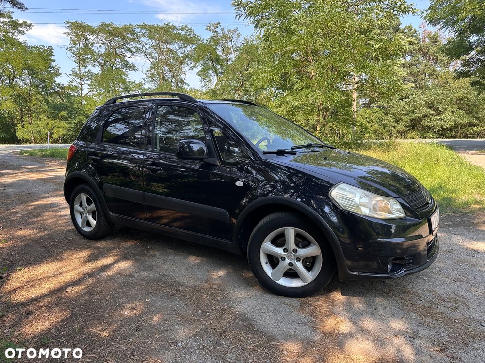 Suzuki SX4 - 4