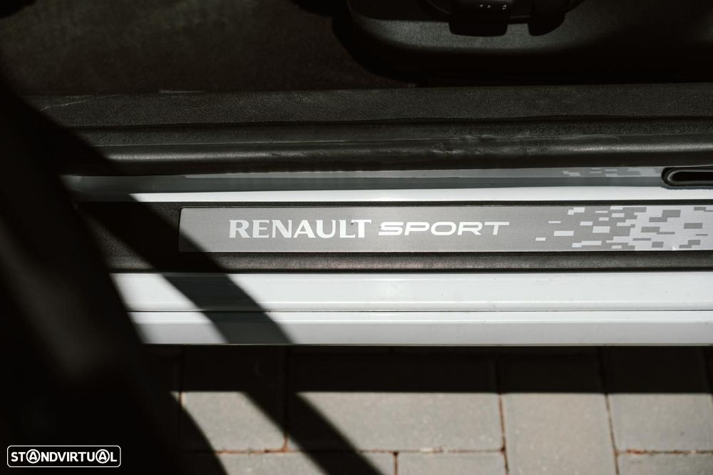 Renault Mégane Coupe - 24