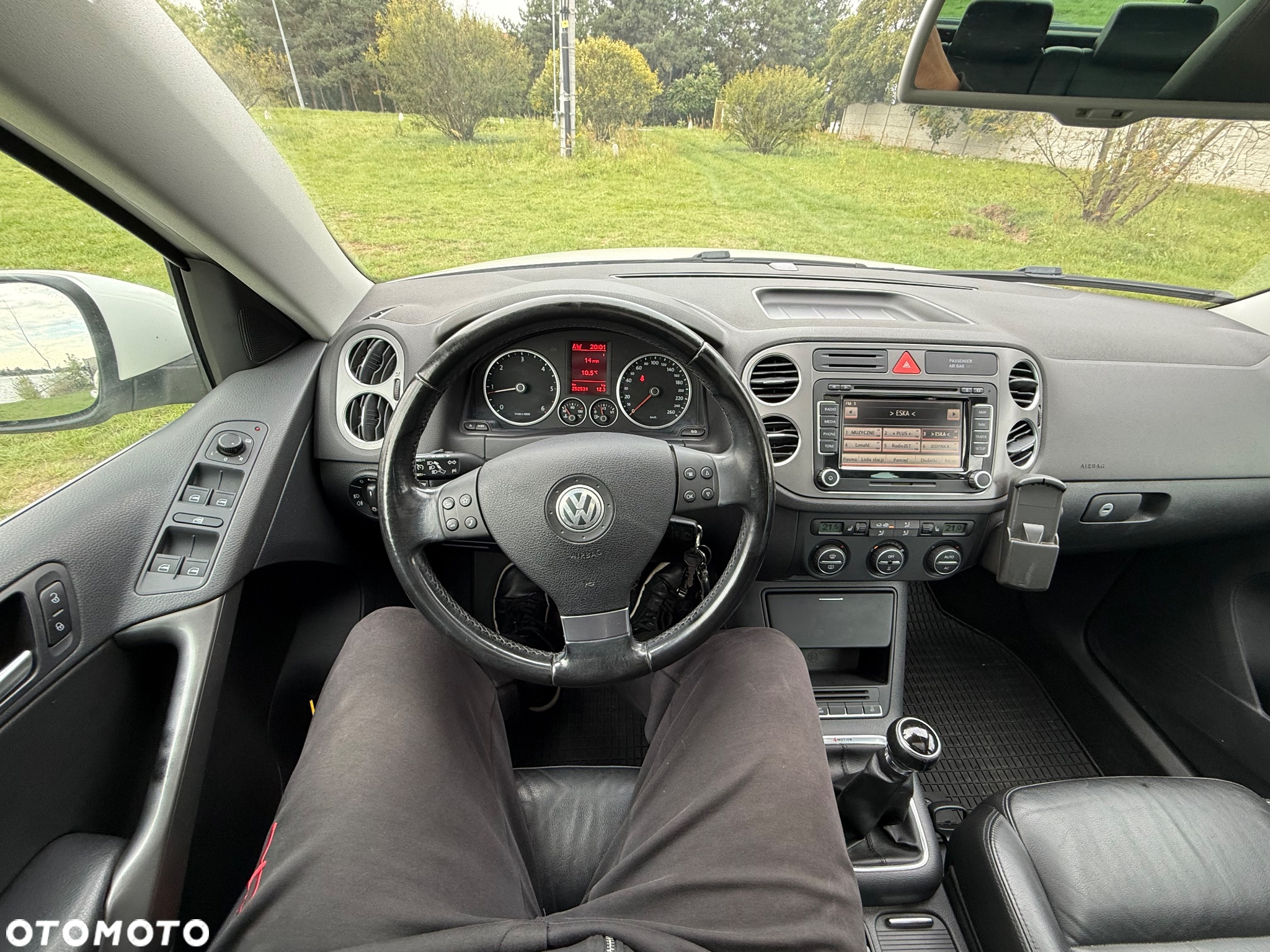 Volkswagen Tiguan 2.0 TDI DPF 4Motion Track & Style - 31