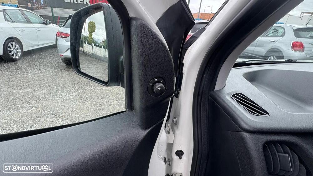 Fiat Doblo 1.3 Multijet 3 lug. c/ IVA - 14