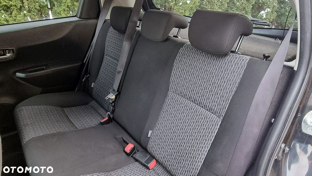 Toyota Yaris - 17
