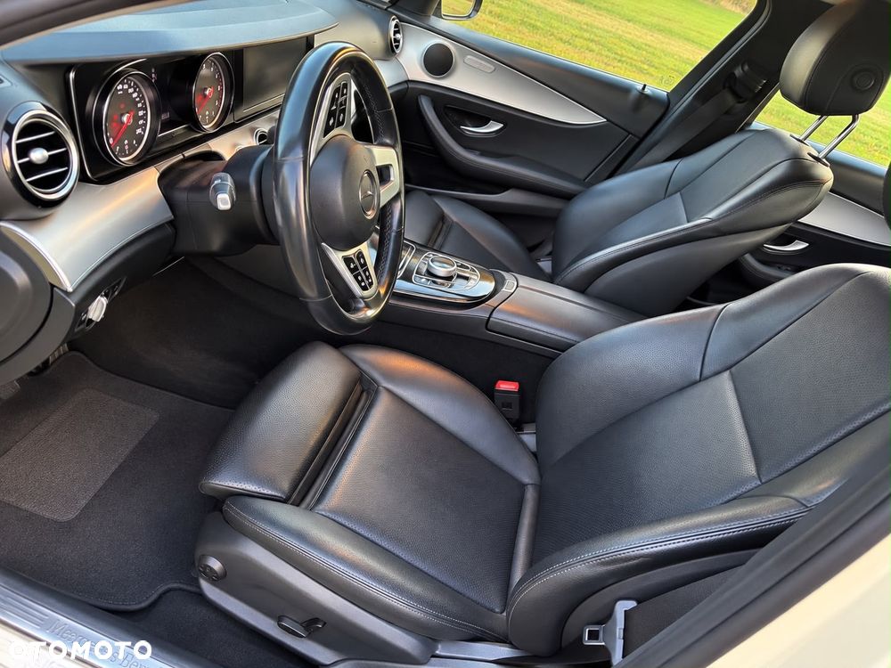Mercedes-Benz E-Class 2018 photo 5