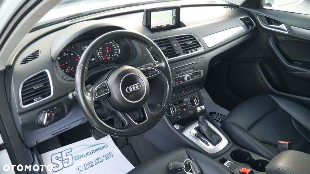 Audi Q3 - 18