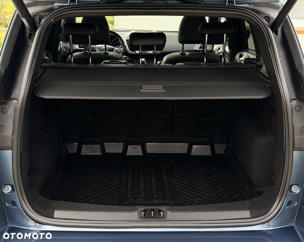 Ford Kuga 2.0 TDCi 4x4 ST-Line - 34