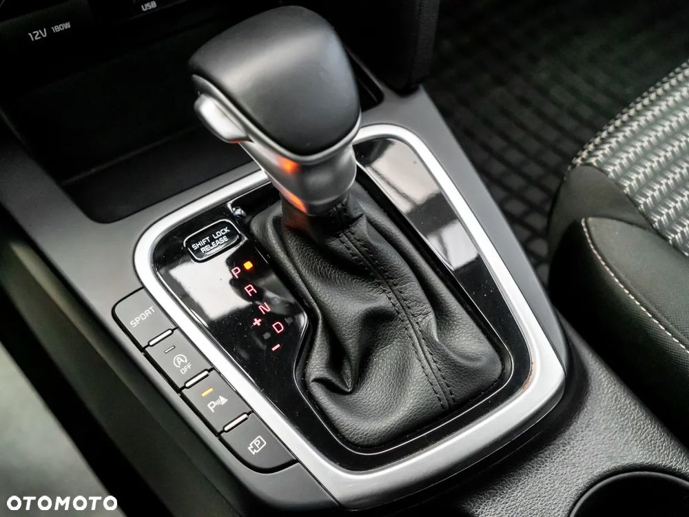 Kia Ceed 1.5 T-GDI M DCT - 15