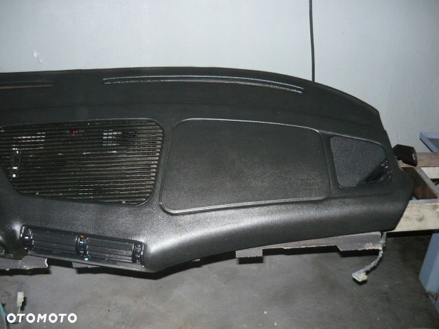 BMW E34 DESKA ROZDZIELCZA EUROPA - 12