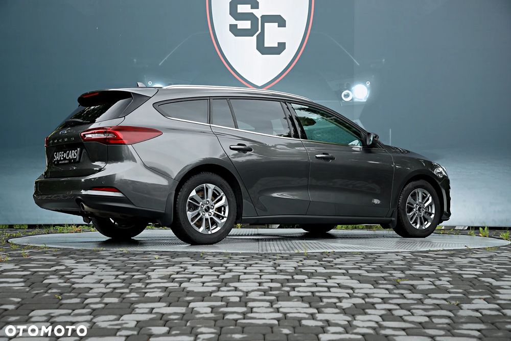 Ford Focus 1.5 EcoBlue Titanium - 11