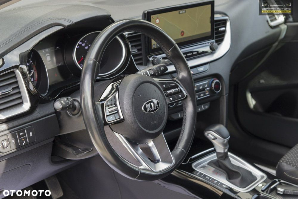 Kia XCeed 1.6 T-GDI Business Line DCT - 23