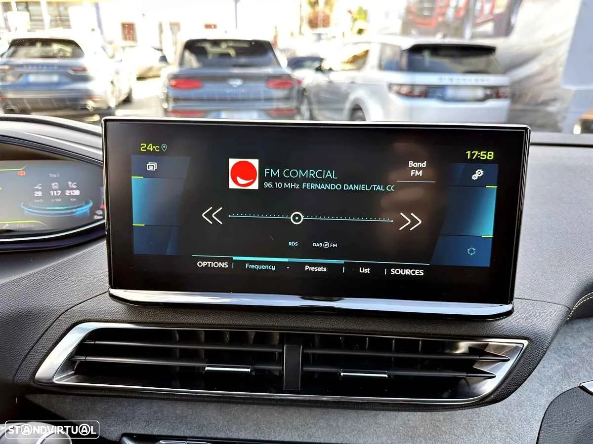 Peugeot 3008 1.6 Hybrid GT e-EAT8 - 17