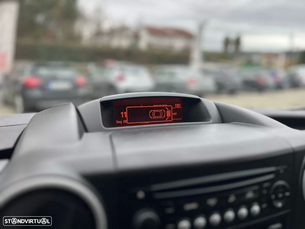 Peugeot partner 1.6 bluehdi 3 lug - 11