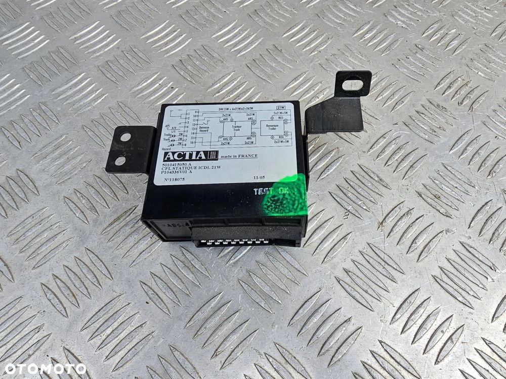 PRZERYWACZ PRZEKAŹNIK KIERUNKOWSKAZÓW RENAULT MIDLUM PREMIUM MAGNUM KERAX - 1