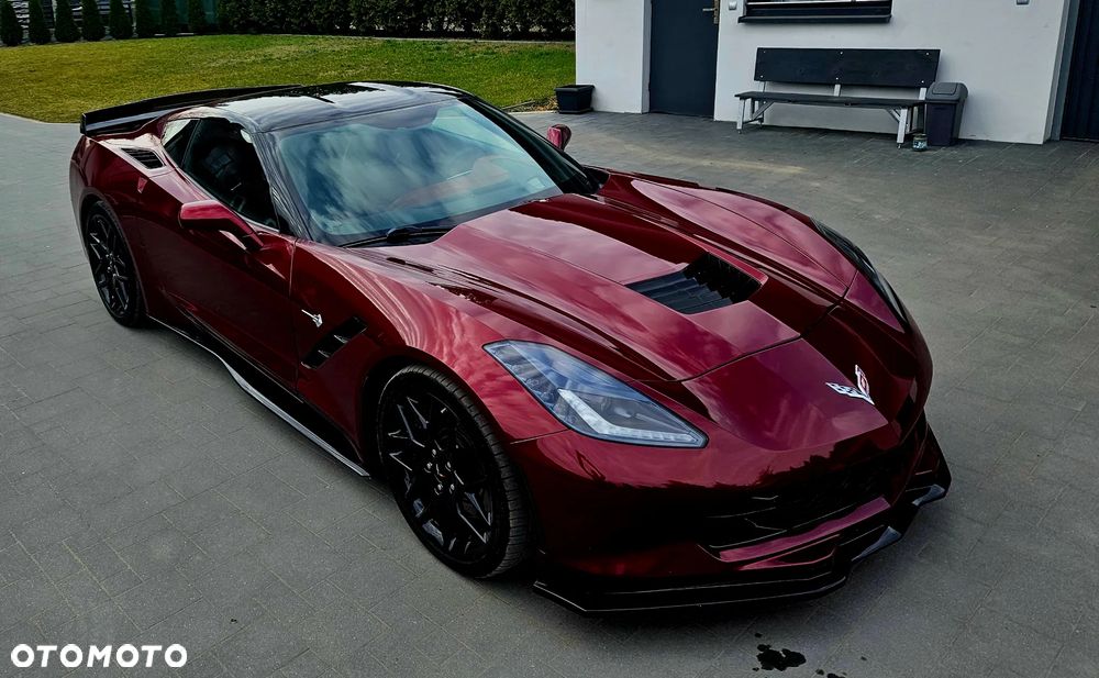 Chevrolet Corvette - 1