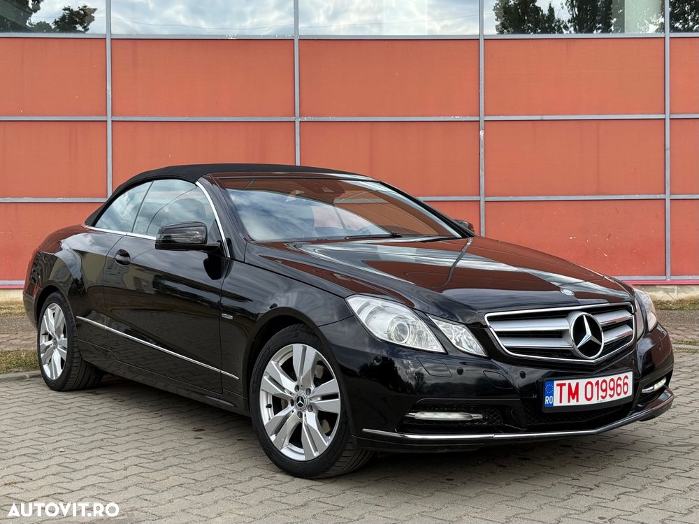 Mercedes-Benz E 220 CDI DPF BlueEFFICIENCY 7G-TRONIC Elegance - 28