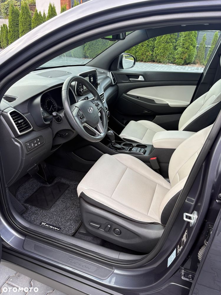 Hyundai Tucson - 13