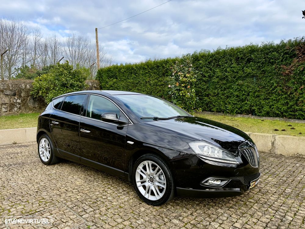 Lancia Delta 1.6 M-Jet Platino Com 57X - 12