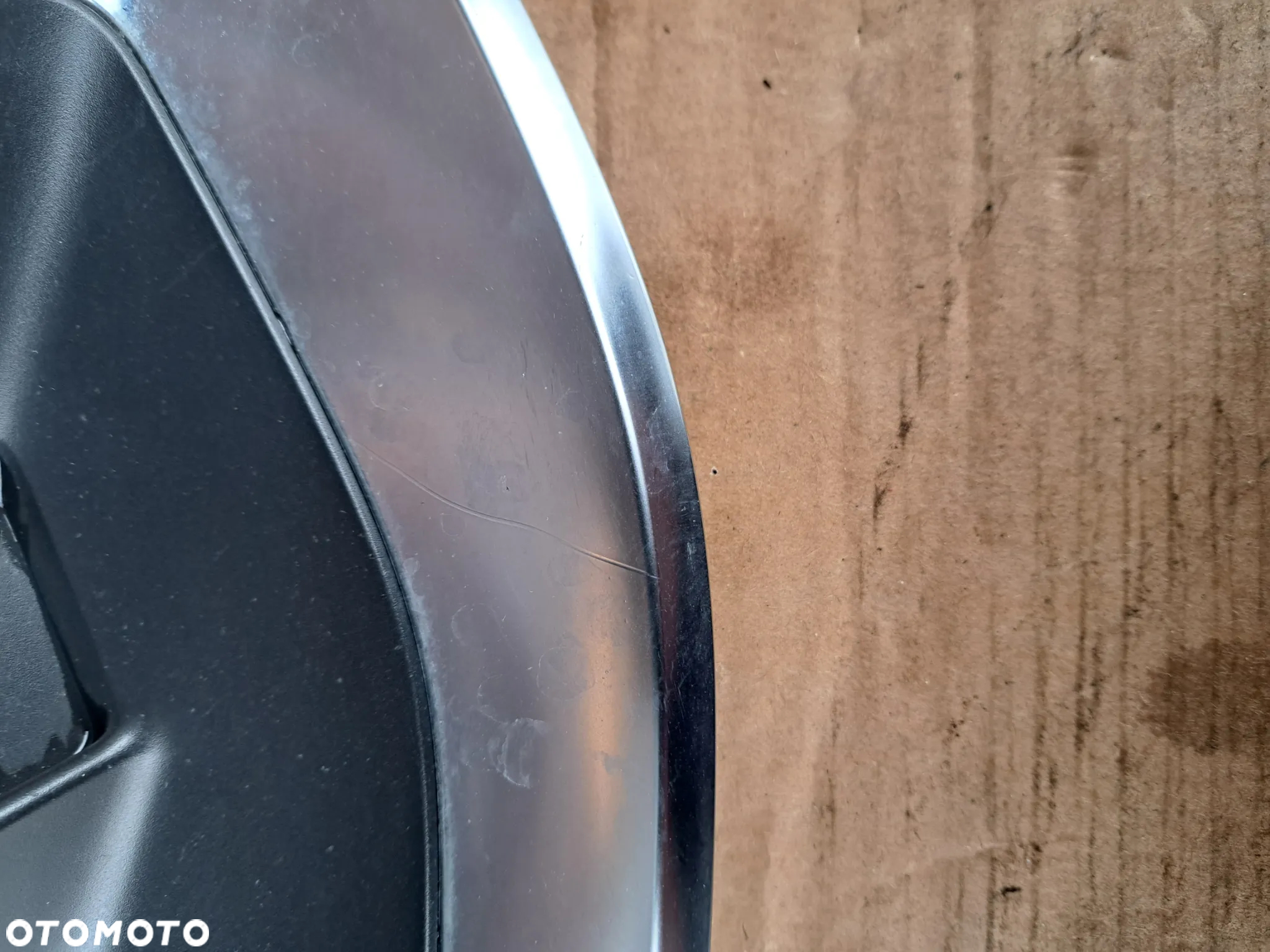 Prawa kratka Audi A4 A-4 B9 Lift 8W0807682AK - 3