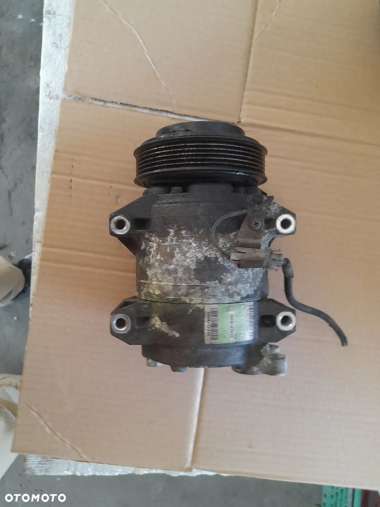 KOMPRESOR KLIMATYZACJI 2.4 D5 VOLVO P30780326 - 1