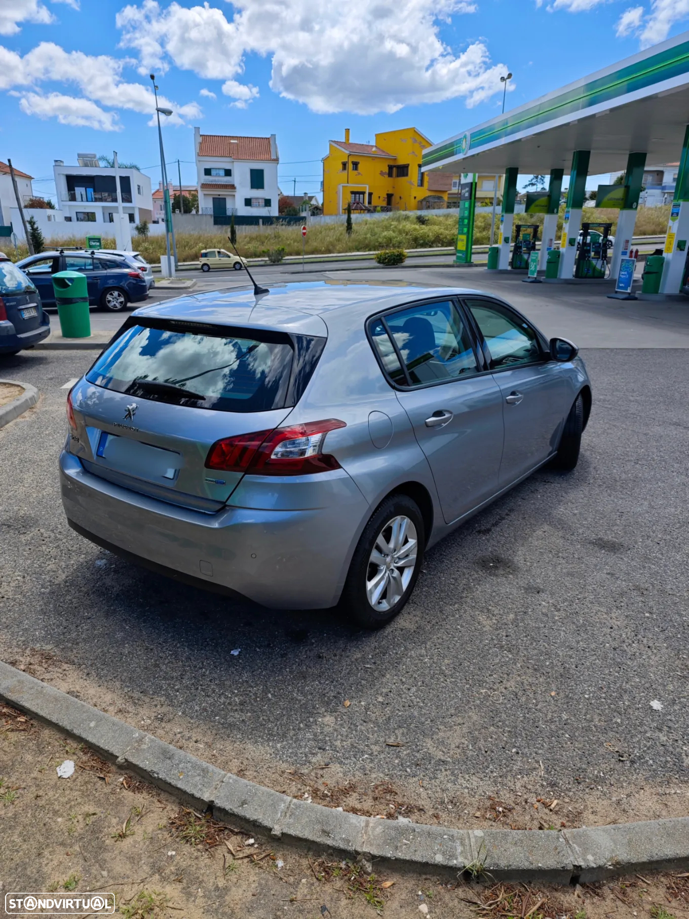 Peugeot 308 1.6 BlueHDi Allure EAT6 - 4