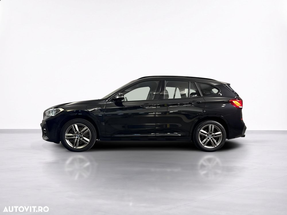 BMW X1 xDrive25e AT PHEV - 3