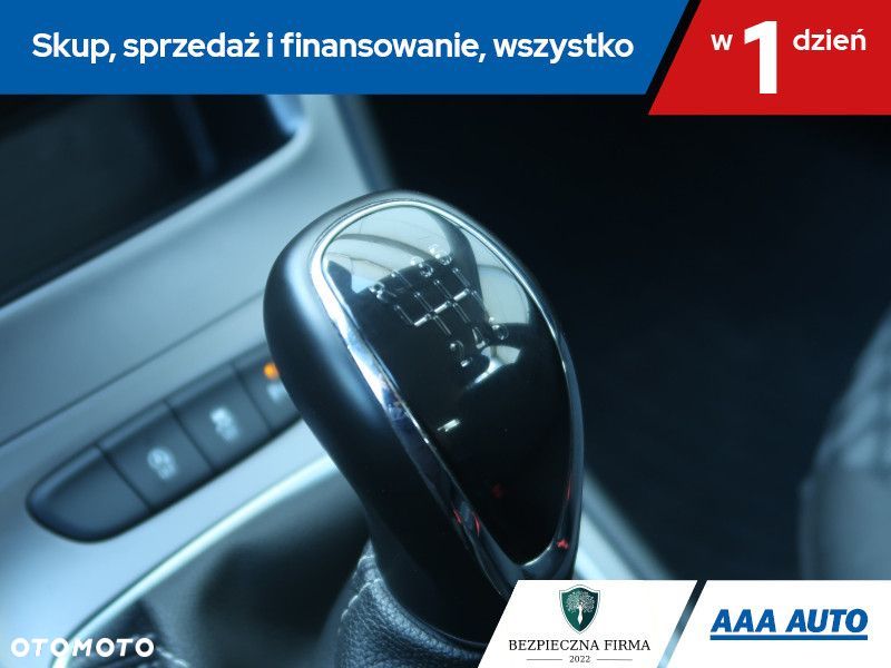 Opel Astra - 17