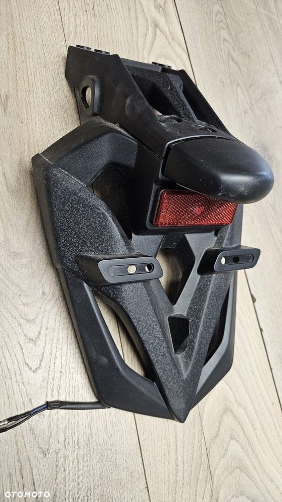 Uchwyt tablicy podświetlanie Yamaha T-Max 530 BC3-21629 - 3