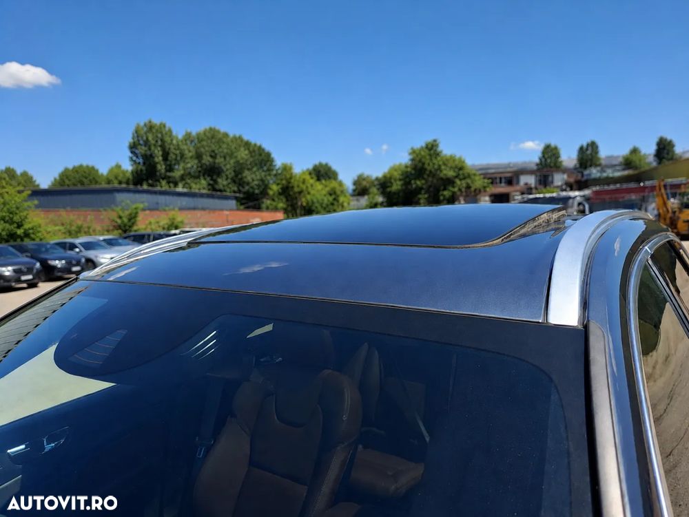 Volvo XC 60 Recharge T8 Twin Engine eAWD Inscription - 27