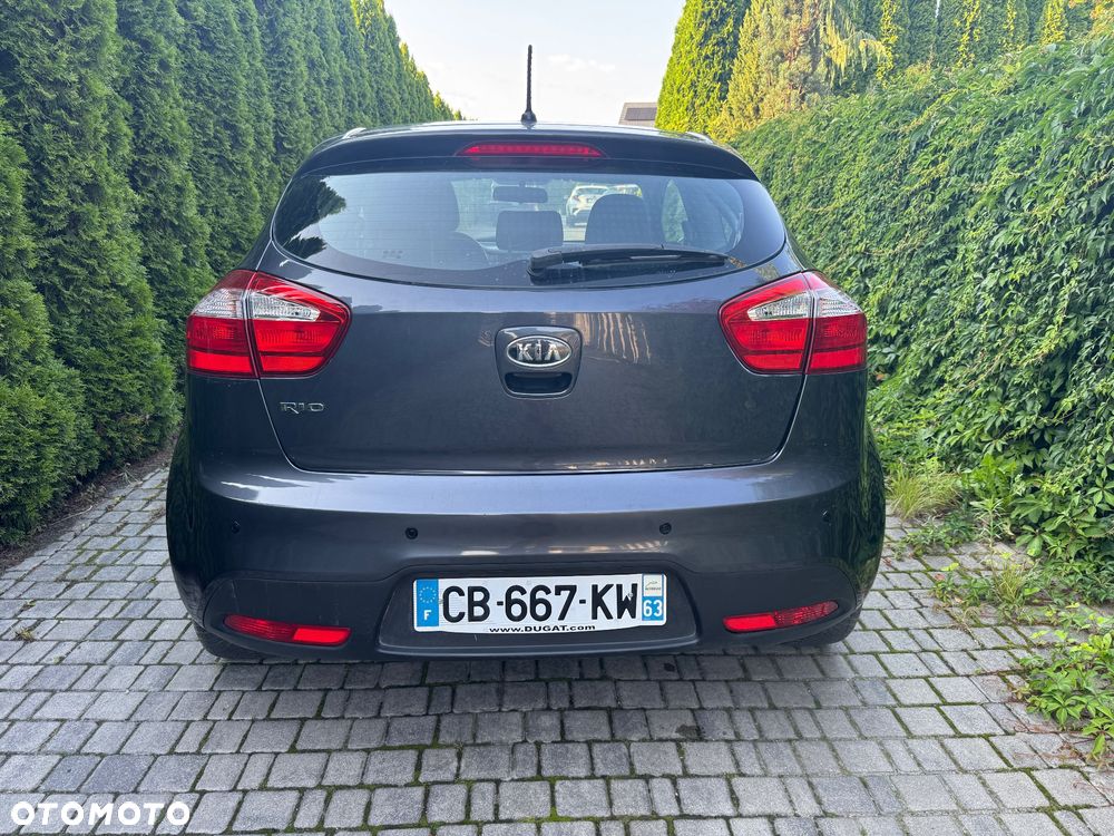 Kia Rio 1.2 Dream Team Edition - 5