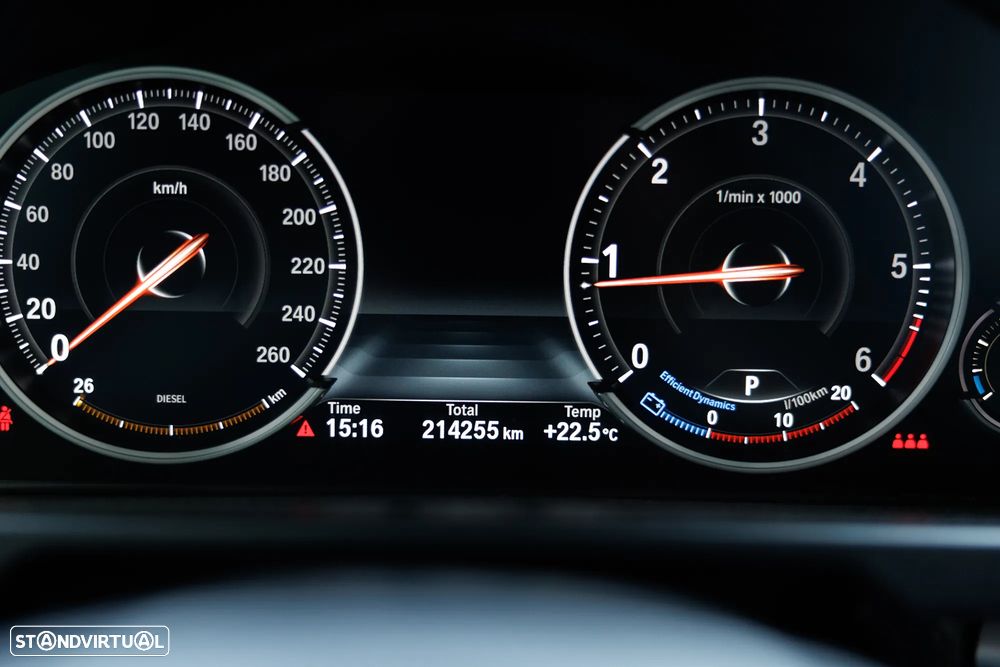 BMW X5 25 d sDrive Comfort 7L - 29