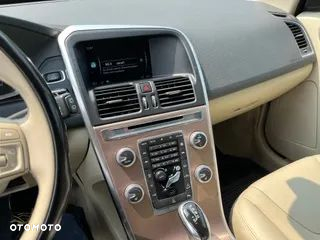 Volvo XC 60 D4 AWD Summum - 32